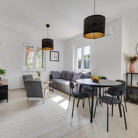 Le Vito By Interhome Vakantiehuis *
