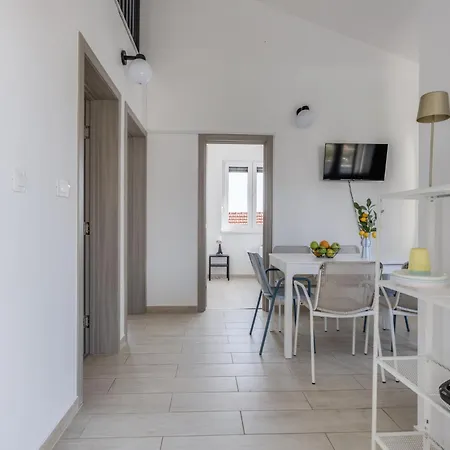 Le Vito By Interhome Tribalj