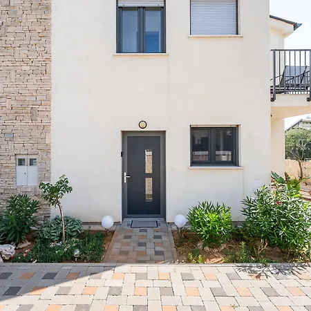 Le Vito By Interhome Vakantiehuis Tribalj